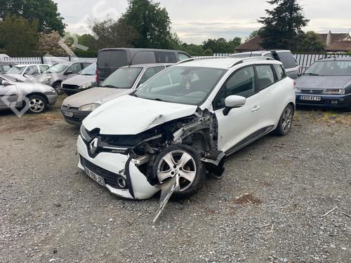 Brugte RENAULT CLIO IV Grandtour (KH_) 1.5 dCi 90 (KHN3, KHN4) 4863490