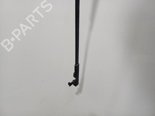 Used Front windshield wiper arm Front windshield wiper arm 39044647 39044647