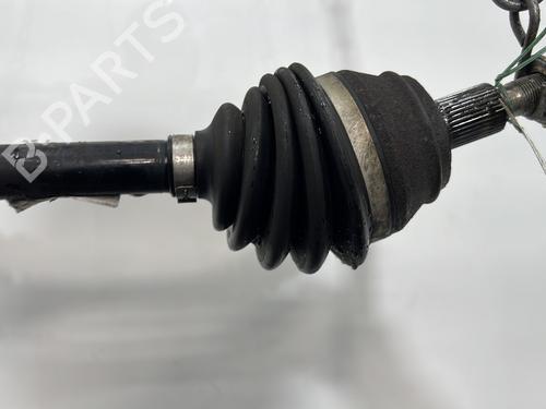 Used Left front driveshaft Left front driveshaft VW GOLF IV (1J1) 1.6 16V (105 hp) 33041480 33041480