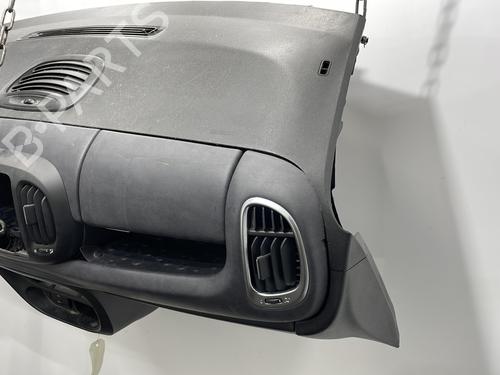 Dashboard FIAT 500L (351_, 352_) 1.3 D Multijet (199LXY1A, 199LXY11) | BP33559530C46  - Image 9