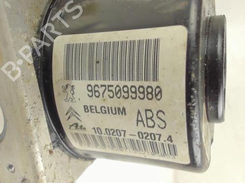 Used ABS pump ABS pump CITROËN C3 II (SC_) 1.4 (73 hp) 20421136 20421136