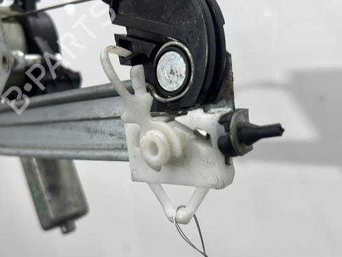 Rear right window mechanism BMW 1 (E87) 120 d | BP30137046C25 - Image 2