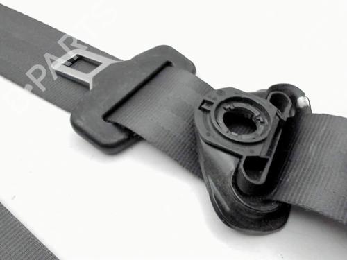 front-left-seatbelt-opel-corsa-e-x15-2014-37652579 main image