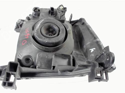 Right headlight NISSAN X-TRAIL I (T30) 2.2 dCi 4x4 | BP20431701C29 