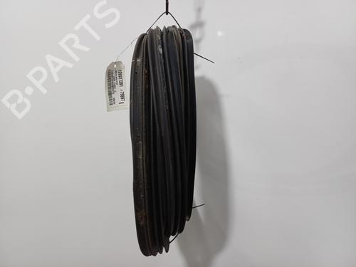 Używane Gumowa uszczelka drzwi Gumowa uszczelka drzwi DACIA LOGAN (LS_) 1.5 dCi (LS0W) (86 hp) 36345105 36345105