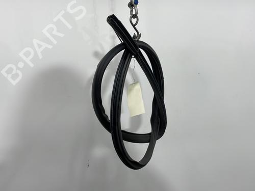 rubber-door-seal-toyota-yaris-_p1_-1999-2000-2001-2002-2003-2004-2005-30603056 main image