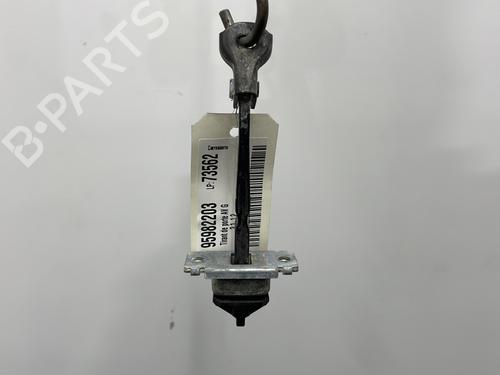 Used Hinge/Door check strap MAZDA 2 (DY) 1.2 (DY3W) (75 hp) 21224589