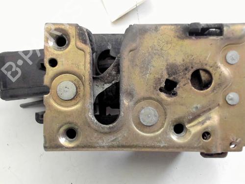Cerradura puerta trasera derecha PEUGEOT 205 II (20A/C) 1.4 (75 hp) 30795226