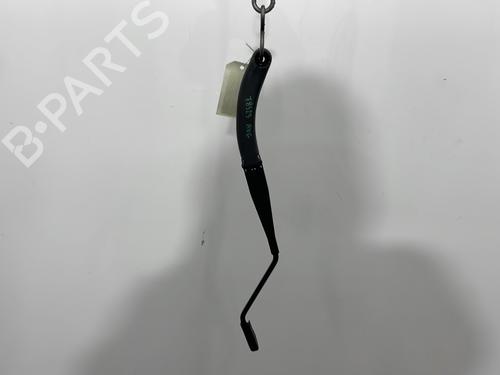 Used Front windshield wiper arm PEUGEOT BIPPER (AA_) 1.4 HDi (68 hp) 30364028