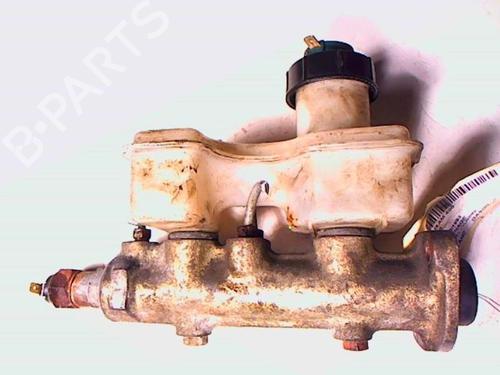 brake-master-cylinder-aixam-400-1996-37728520 main image