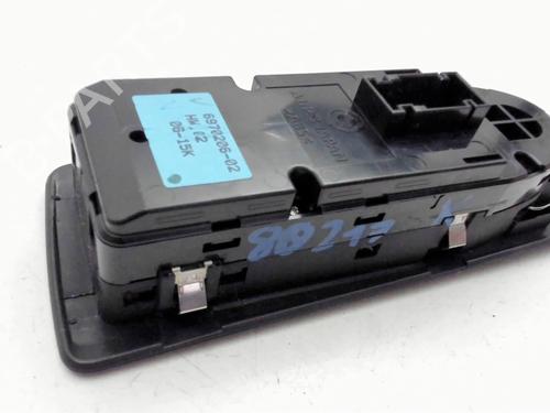 Left front window switch BMW 1 (E87) 118 d | BP39760041I27 - Image 2