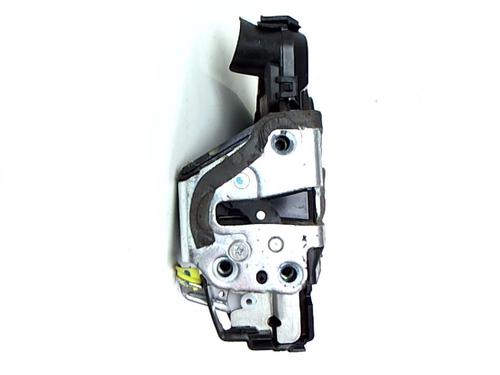 Used Front left lock TOYOTA VERSO (_R2_) 1.6 D4-D (WAR20_) (112 hp) 20465933