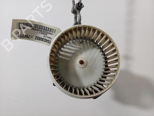 Used Heater blower motor Heater blower motor DACIA SANDERO III 1.0 SCe 65 (67 hp) 39904842 39904842