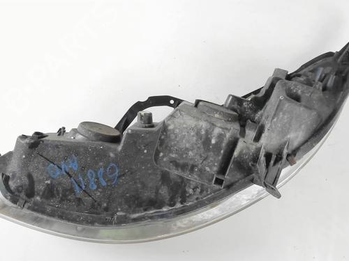 Right headlight PEUGEOT 407 (6D_) 2.0 HDi 135 (6DRHRH, 6DRHRE, 6DRHRG, 6DRHRJ) | BP20428822C29 