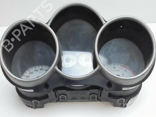 Cockpit ALFA ROMEO 147 (937_) 1.9 JTD (937.AXD1A, 937.BXD1A, 937.AXV1A, 937.BXB1A,... (115 hp) 20435750