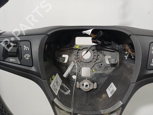 Used Steering wheel Steering wheel 37589811 37589811