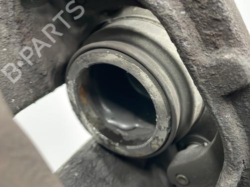 Used Left front brake caliper Left front brake caliper BMW 7 (E65, E66, E67) 730 d (218 hp) 25732374 25732374