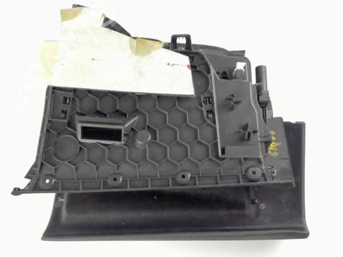 Used Glove box BMW 3 (F30, F80) 320 d (163 hp) 20398834