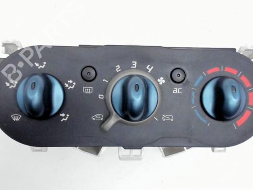 climate-control-renault-twingo-ii-cn0_-2007-32396823 main image