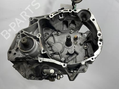 Gearbox RENAULT TWINGO II (CN0_) 1.2 16V (CN04, CN0B) 7701723426