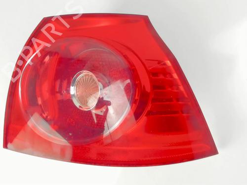 Right taillight VW GOLF V (1K1) 1.9 TDI | BP20424867C35 
