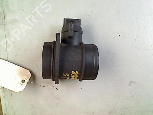 Used Mass air flow sensor FIAT STILO Multi Wagon (192_) 1.9 JTD (115 hp) 20411063