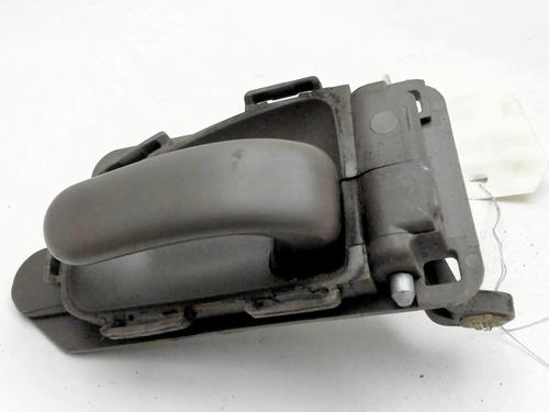 Used Front right interior door handle Front right interior door handle CITROËN XSARA PICASSO (N68) 2.0 HDi (90 hp) 33894797 33894797