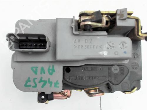 Used Front right lock PEUGEOT 206 Hatchback (2A/C) 1.9 D (69 hp) 20387629