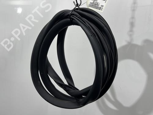 rubber-door-seal-citroen-jumpy-iii-van-v_-2016-30115688 main image