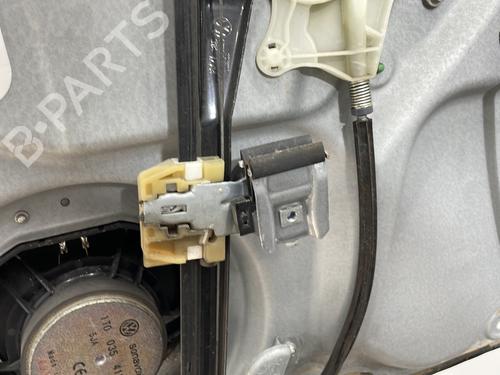 Used Front left window mechanism Front left window mechanism VW TOURAN (1T3) 1.6 TDI (105 hp) 33559979 33559979