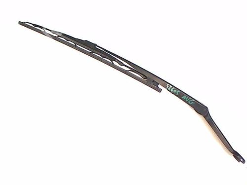 Used Front windshield wiper arm BMW 3 Touring (E46) 320 d (150 hp) 20452893