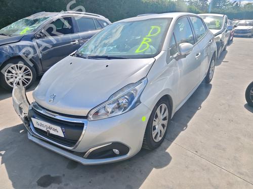Brugte PEUGEOT 208 I (CA_, CC_) 1.6 HDi / BlueHDi 75 (75 hp) 4402682