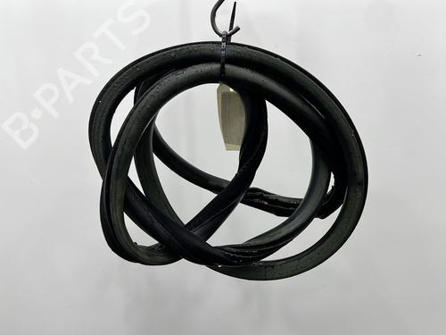 Used Rubber door seal PEUGEOT 508 I (8D_) 2.0 HDi (163 hp) 24320047