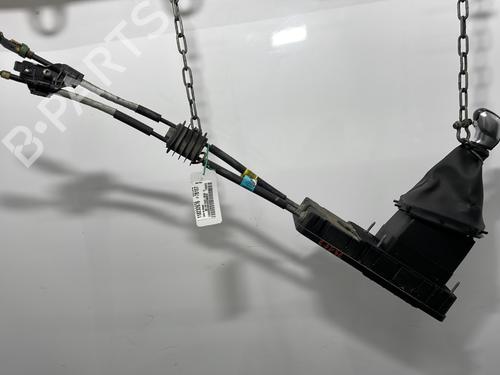 Used Gear lever PEUGEOT 308 SW II (LC_, LJ_, LR_, LX_, L4_) 1.6 BlueHDi 120 (120 hp) 31126665