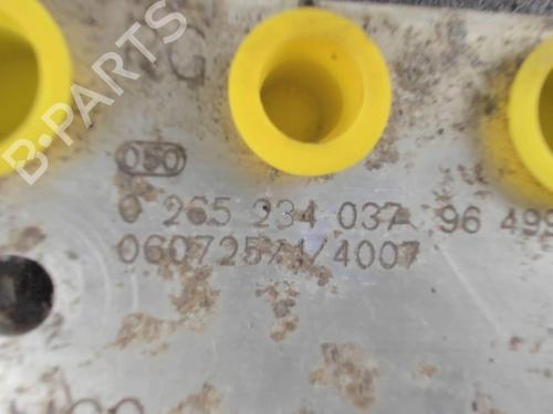 Used ABS pump PEUGEOT 807 (EB_) 2.0 HDi (120 hp) 20405574