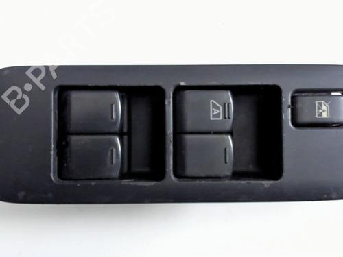 Used Left front window switch NISSAN QASHQAI I (J10, NJ10) 1.5 dCi (110 hp) 32264264