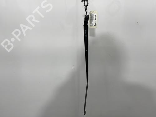 Ruitenwisserarm voor TOYOTA YARIS (_P1_) 1.4 D-4D (NLP10_, NLP10R) (75 hp) 30603053