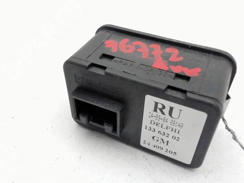 Used Left front window switch Left front window switch OPEL MERIVA A MPV (X03) 1.6 16V (E75) (100 hp) 33894798 33894798