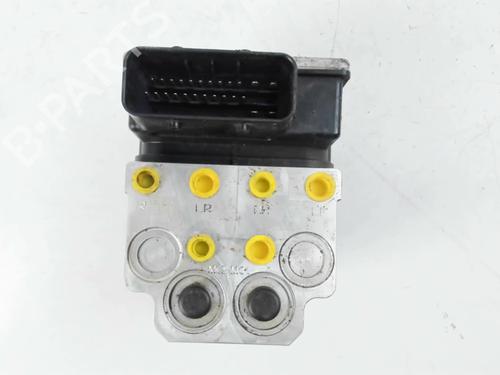 Módulo de ABS Módulo de ABS RENAULT TRAFIC II Van (FL) 1.9 dCi 80 (FL0B) (82 hp) 35969487 35969487