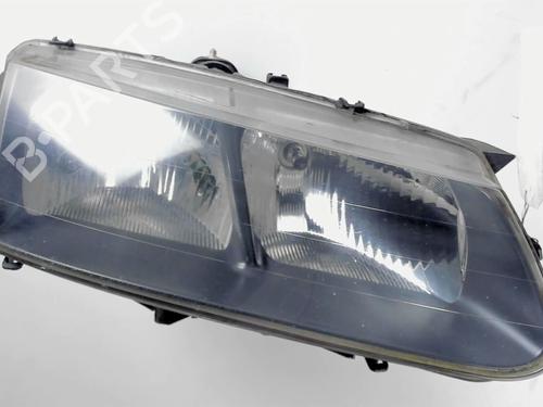 Used Right headlight Right headlight RENAULT SAFRANE II (B54_) 2.2 dT (B54G) (113 hp) 20469663 20469663