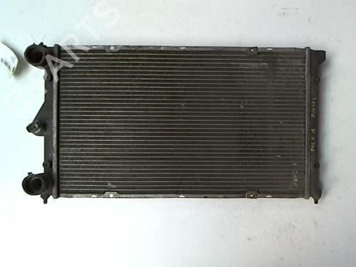 Køler VW POLO Coupe (86C, 80) [1981-1994]  21205492