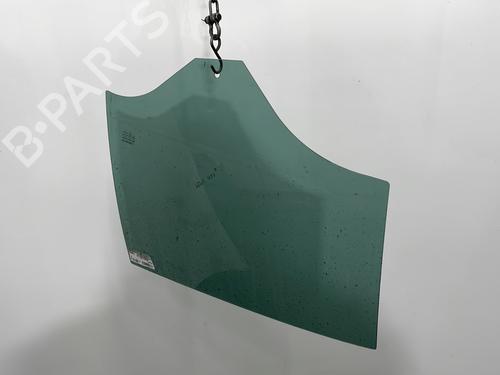 rear-right-door-window-renault-megane-iv-hatchback-b9amn_-2015-30890884 main image