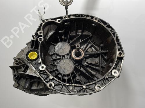 Used Gearbox RENAULT TRAFIC II Van (FL) 1.9 dCi 80 (FL0B) (82 hp) 29138695