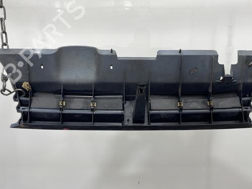 Grille PEUGEOT 405 I (15B) 1.9 | BP27683513C40 