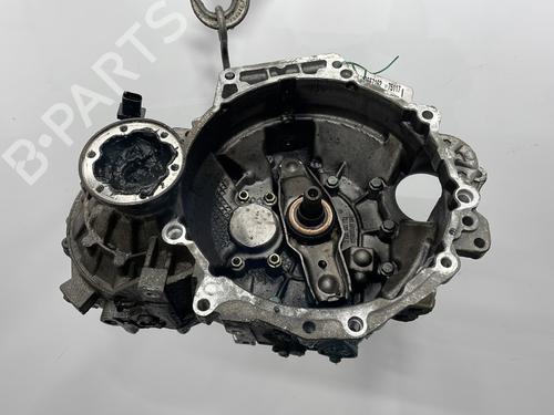 Used Gearbox VW NEW BEETLE (9C1, 1C1) 1.6 (102 hp) 29760034