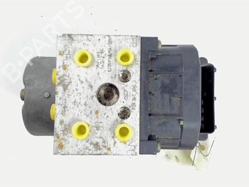 Used ABS pump TOYOTA YARIS (_P1_) 1.0 (SCP10_, SCP10R) (68 hp) 20466013