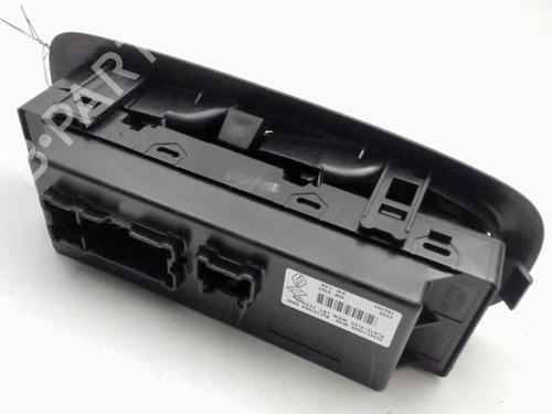 Left front window switch RENAULT KADJAR (HA_, HL_) 1.2 TCe 130 (HLMR) | BP35892442I27  - Image 6