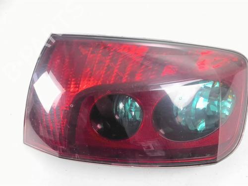 Right taillight PEUGEOT 407 (6D_) 2.0 HDi 135 (6DRHRH, 6DRHRE, 6DRHRG, 6DRHRJ) | BP20439571C35 