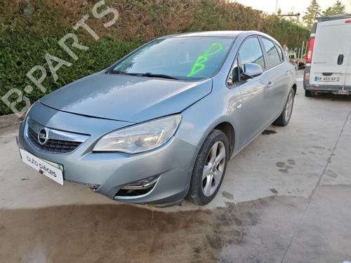 Ricambi OPEL ASTRA J (P10) 1.7 CDTI (68) 4836510