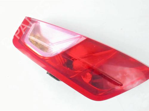 left-taillight-fiat-grande-punto-199_-2005-37727540 main image